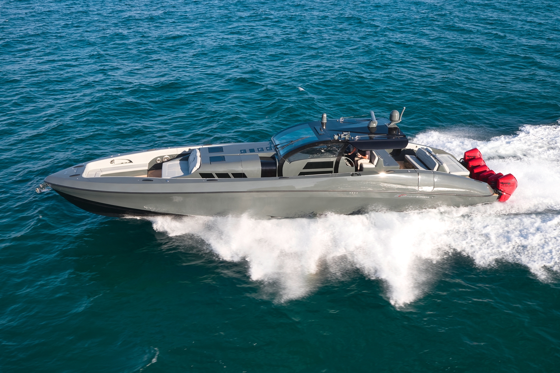 Center Console Boats & Luxury Center Console Yachts For Sale